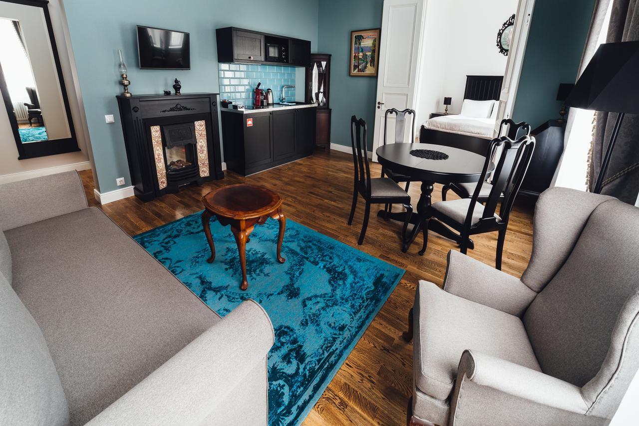 Sherlock Art Hotel Ryga Zewnętrze zdjęcie